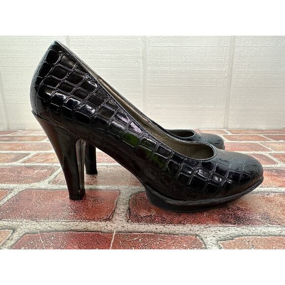 Women's Size 7 Black Faux Croc Skin 3.5" High Heel Slight Platform Classic Pumps - Picture 16 of 16